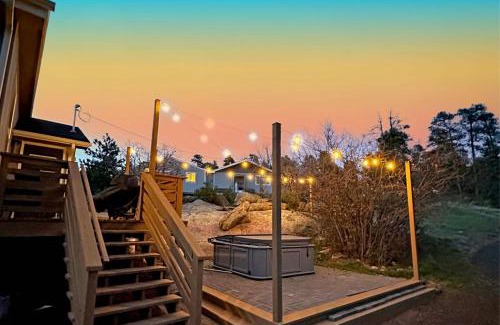 Indian Hills House | Near Red Rocks with Hot Tub, Fire Pit and Views
