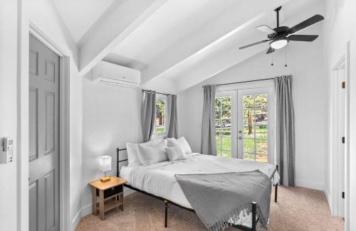 Indian Hills House | Near Red Rocks with Hot Tub, Fire Pit and Views