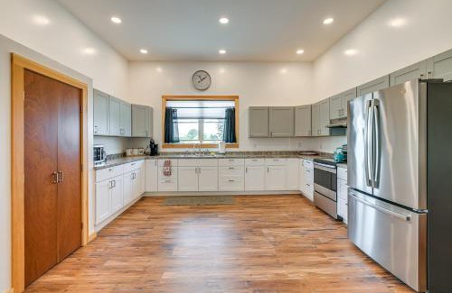Milbridge Apartment | Near River and Boat Tours Milbridge Condo!