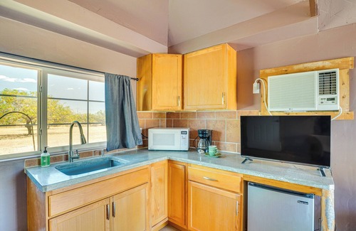 Hereford Apartment | Near San Pedro River: Mtn-View Retreat in Hereford