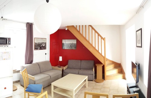 Baron House | Near Senlis, whole house with 2 bedrooms, between Asterix and Disneyland, 4p.