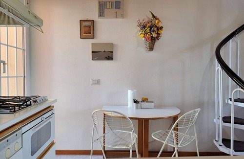 Riva Trigoso Apartment | Near Sestri Levante (Appartamento Trigoso)