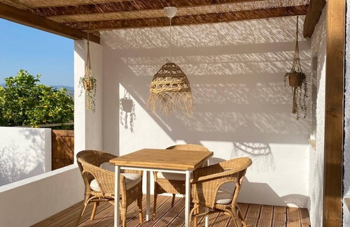 Cartama Apartment | Near the Caminito del Rey, Malaga, Marbella and Ronda, hiking and pool