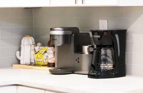 Decatur House | Near to attractions, fully renovated,6 cars parking