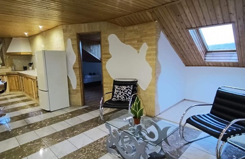 Vecses Apartment | Near to Budapest. Near to the airport. Family-sized apartment. Quiet environment