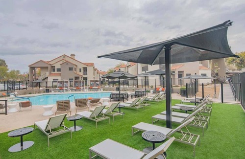 North Scottsdale Apartment | Near TPC | Pool, HotTub, Parking, Pickleball, W/D