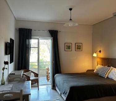 Karvelas Apartment | Nefeli Studios