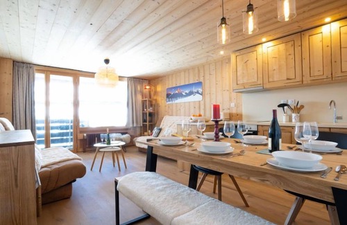 Val Claret Apartment | Neige d'or (Val Claret) by Interhome