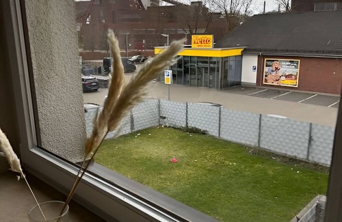 Stoppenberg Apartment | Neighbor of the Zollverein Coal Mine Industrial Complex World Heritage Site! GE1R