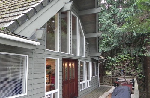 Roche Harbor House | Neil Bay Waterfront Family And Pet Friendly Property! PCUP00-13-0010