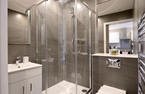 City Centre Glasgow Apartment | Nelson Mandela Place Apartments