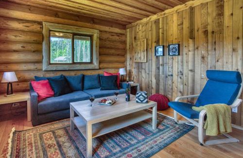Nemaiah Valley Cabin | Nemiah Valley Lodge