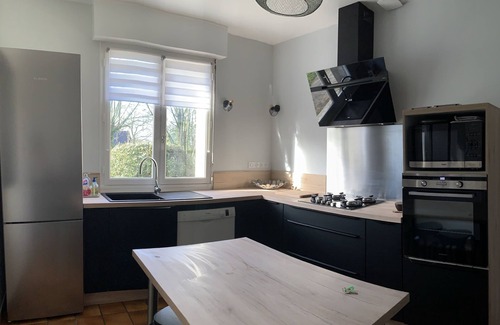 Locronan House | Neo-Breton house 200 m from the historic heart of LOCRONAN