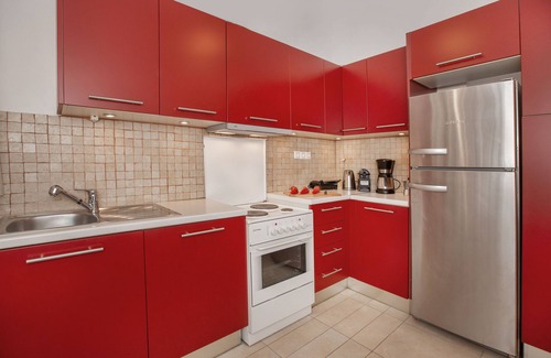 Plaka Apartment | Neoclassical Apartment near Syntagma - Plaka by GHH
