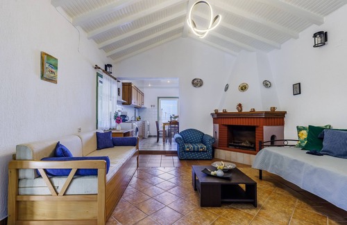 Xanthi Region House | Nerissa Cottage - Skopelos Glossa