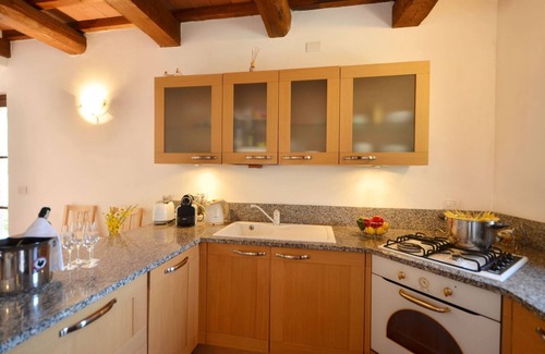 Roccalbegna Apartment | Nespola, Poderone, Roccalbegna, Grosseto and Maremma