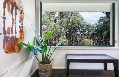 Red Hill South House | Nest on the Trail, a lovely 4 bdr home in Red Hill