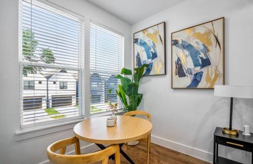 Greater East End Apartment | Nestled Nook Studio #3 @ East End Revitalized