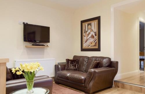 Dunfermline House | Nether Cottage