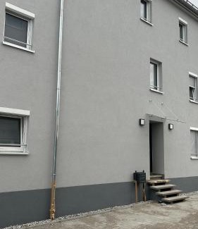 Grenzach-Wyhlen Apartment | Neusaniertes 3Familienhaus am Bahnhof Wyhlen 7Min von Basel CH