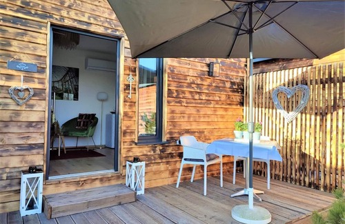 Fertorakos Ski Chalet | Neusiedlersee Tinyhouses/Glamping Dome with air conditioning and terrace