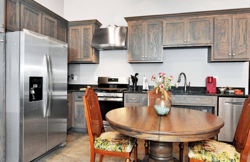 Cullman Condo | New 1 Bedroom Loft Condo in Downtown Cullman with Murphy Bed to Sleep 4