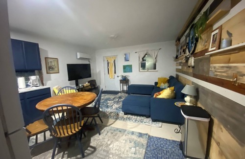 Jay Apartment | New 2 bedroom apt near Whiteface beautiful views