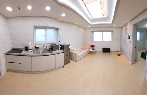 Ansan Apartment | New 2 bedroom duplex with a tarrace