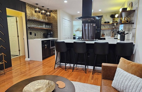 Wayne County House | New! 2BD-Home with FAST Wi-Fi & FREE Parking!