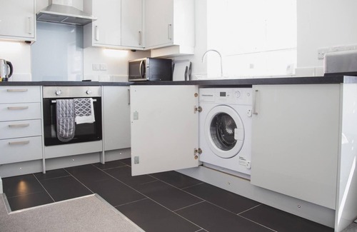 Didcot Apartment | NEW 2BD Pontact Flat in the Heart of Didcot