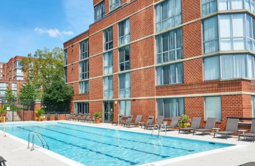 Arlington Apartment | New 2BR/2BA Apt. with Sunroom in DC/VA - Tons of Amenities-Fully Furnished!