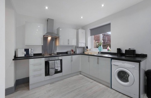 Newcastle-upon-Tyne House | New! 2BR in 37 Westholme Garden