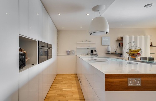 Bermondsey Apartment | New 3 BD Near Tower Bridge