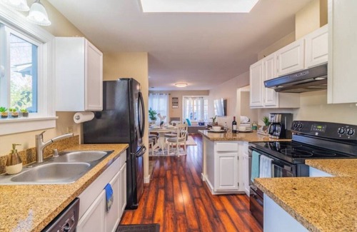 Ukiah House | NEW! 3 BED 2 BATH Utopian Ukiah