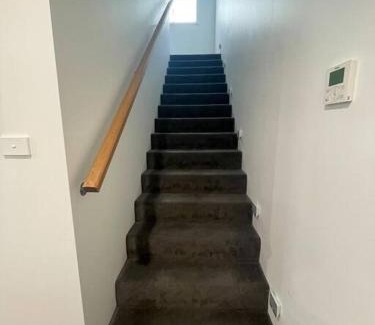 Cooma Apartment | New 3 bedroom house in Cooma