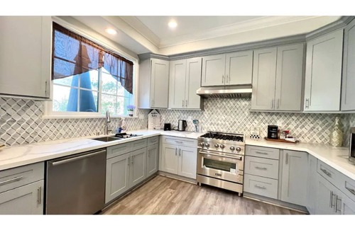 Arcadia House | NEW 3BR 2.5BATHS upscale, attached garage, close to DTLA and Universal Studio