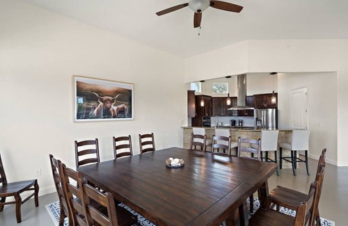 Dripping Springs House | * NEW 5 STAR HILL COUNTRY RETREAT *