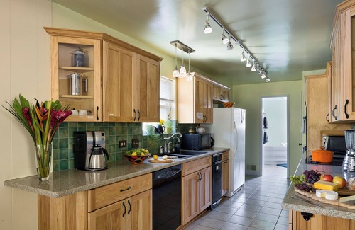 Groveland House | ! New 5 star Listing Large Family Friendly, Yosemite, Hot-tub, Lake, Golf!