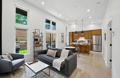 Thiensville House | NEW! 500 House - Unit D 2-Bedroom Townhouse - Handicap accessible