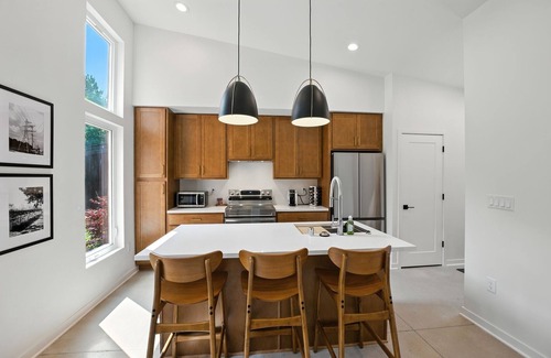 Thiensville House | NEW! 500 House - Unit C 1-Bedroom Townhouse - Handicap accessible