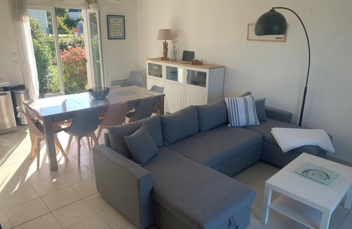Asserac House | NEW. 500 M from a lovely beach (swimming at 26°, sea view)