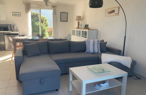 Asserac House | NEW. 500 M from a lovely beach (swimming at 26°, sea view)