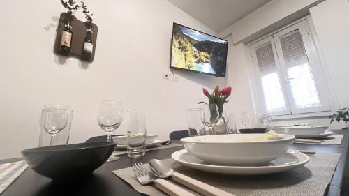 Navigli Apartment | New and elegant apartment on the Navigli Netflix e Disney