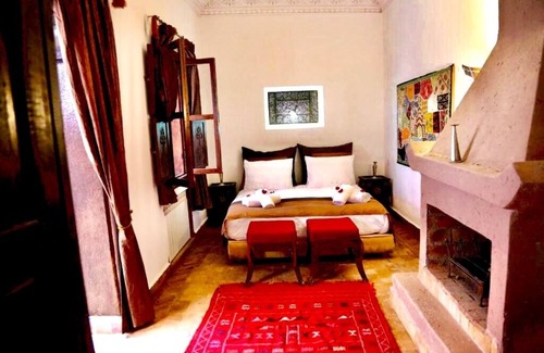 Kasbah House | New and Lovely Riad 5 mnt From Square
