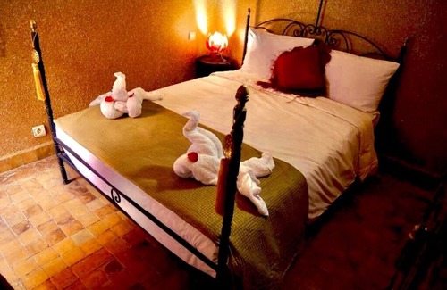 Kasbah House | New and Lovely Riad 5 mnt From Square