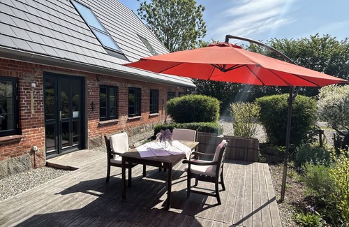 Schaalby Hotel | New apartment on idyllic Resthof - secluded location. Near Schlei /Baltic Sea