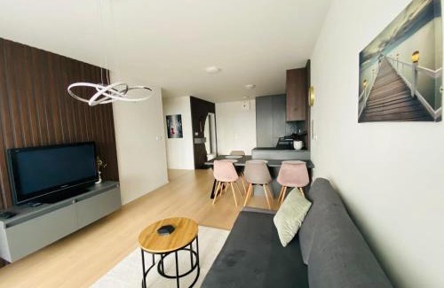 Ruzinov Apartment | NEW apartment with free garage parking near the airport