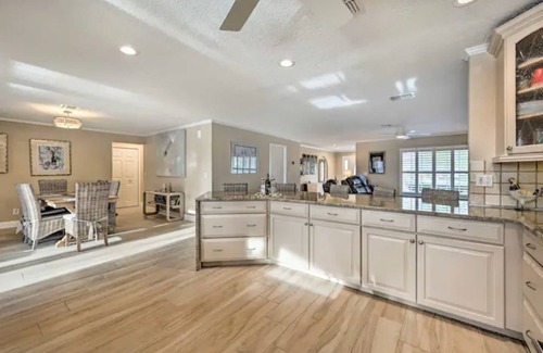 Bal Harbour House | NEW! Apollo Beach Canal front Home w/Private Pool, Dog Friendly