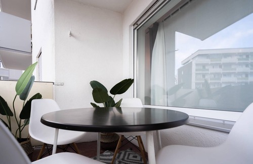 Steppach Apartment | NEW Augsburg Universitätsklinikum 4 Guests