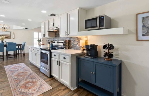 East Mesa House | *NEW* Backyard Oasis! Heated Pool, Spa, Mini Golf!